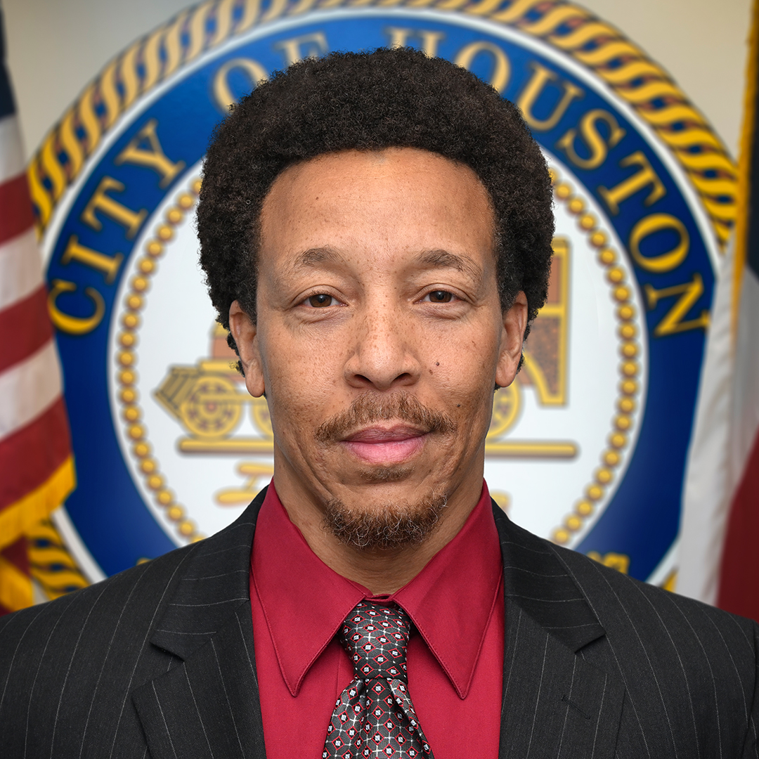 Oscar Farinas