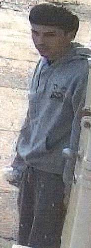 Suspect Andres Lara  (Surveillance photo)